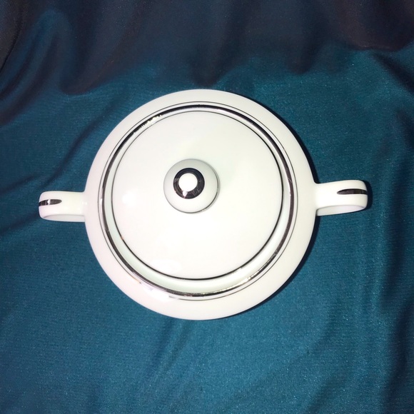 “Carolyn” (with ring) sugar bowl & lid by SEIZAN #7906 fine china Made in Japan - Picture 4 of 10